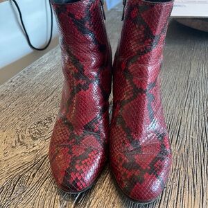 Zadig and Voltaire boots red and black in size 38